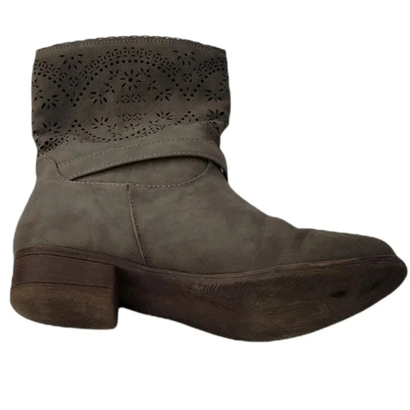 Justfab Boots - Picture 2 of 7